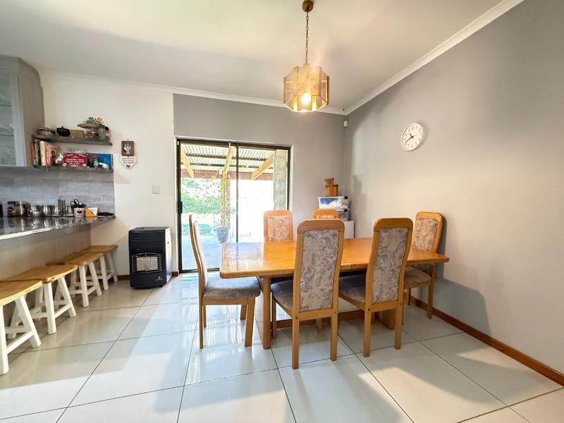 3 Bedroom Property for Sale in Die Wingerd Western Cape